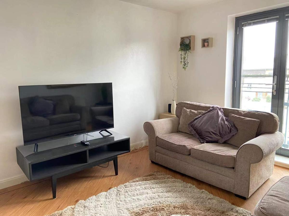 Lovely 2-Bedrooms Apartment Step To The Beach Swansea Kültér fotó